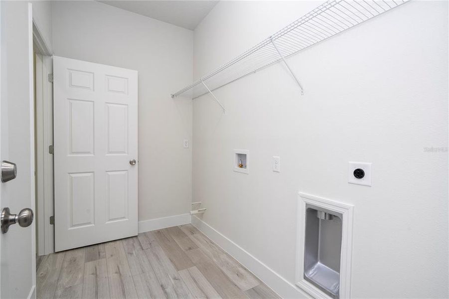 Furnished interior view inside a new home in , Citrus Springs (Image 5). Furnished interior view inside a new home in , Citrus Springs (Image 5).