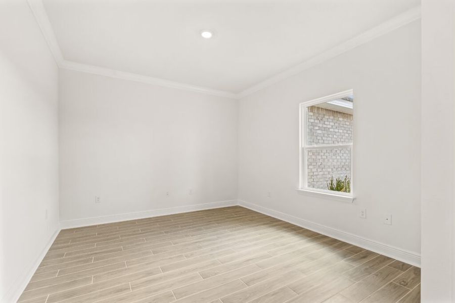 Spacious, unfurnished interior of a new home in Natureview, Freeport (Image 43).