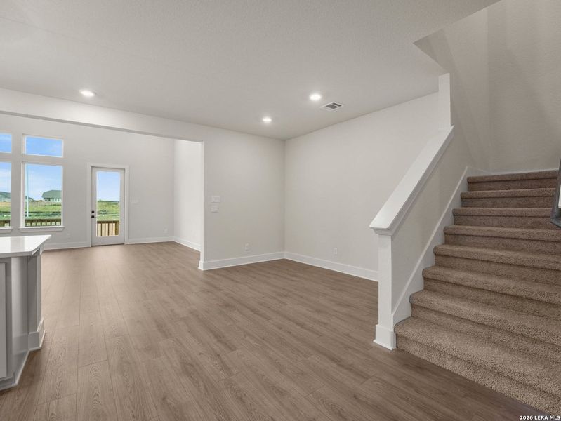 Spacious, unfurnished interior of a new home in Parklands Estates, Schertz (Image 17).