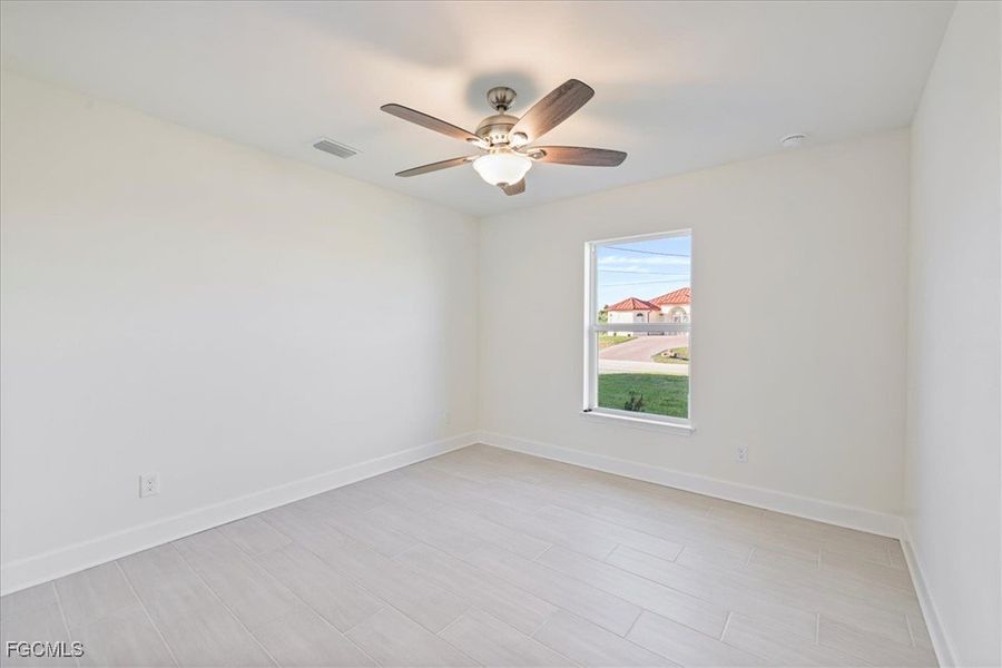 Spacious, unfurnished interior of a new home in Cape Coral, Cape Coral (Image 26). Spacious, unfurnished interior of a new home in Cape Coral, Cape Coral (Image 26).
