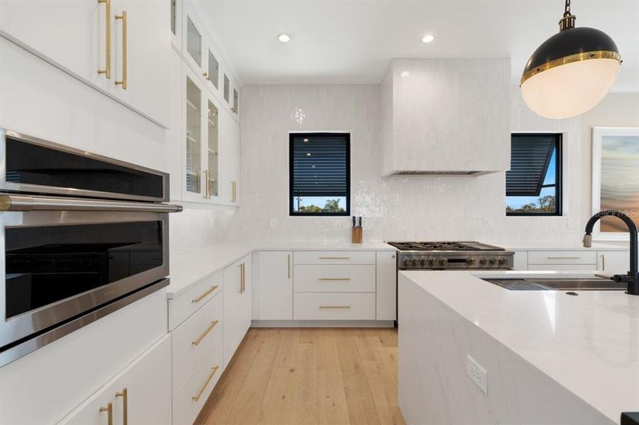 Furnished interior view inside a new home in , New Smyrna Beach (Image 46).