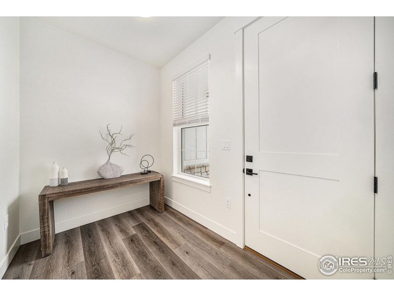 Spacious, unfurnished interior of a new home in Eagle Brook Meadows, Loveland (Image 17).