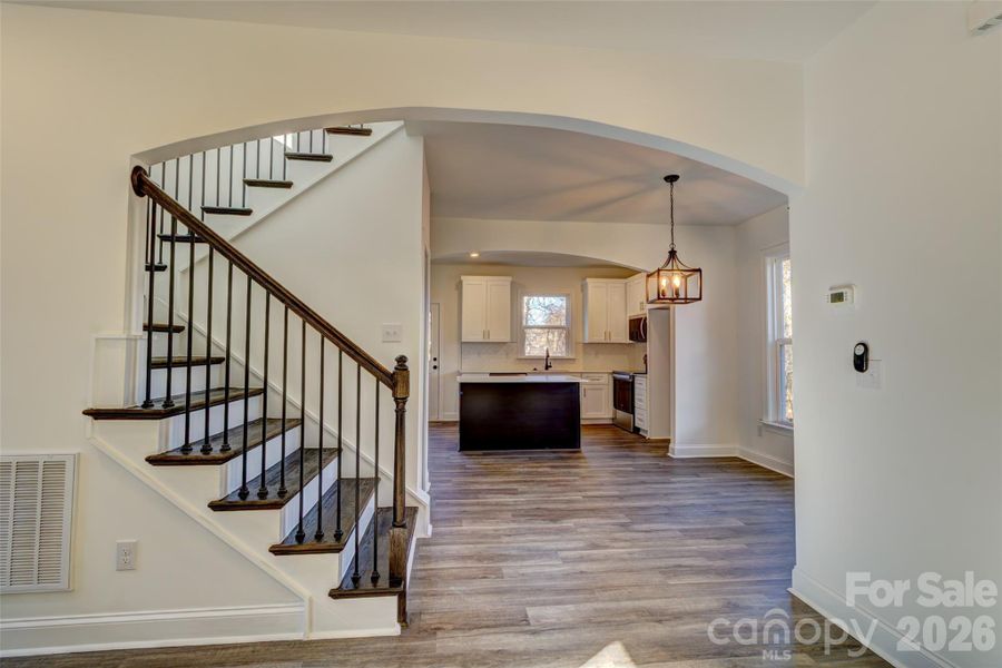 Image 25 of a home in .