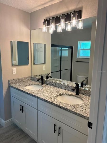 Furnished interior view inside a new home in , Dunnellon (Image 9).