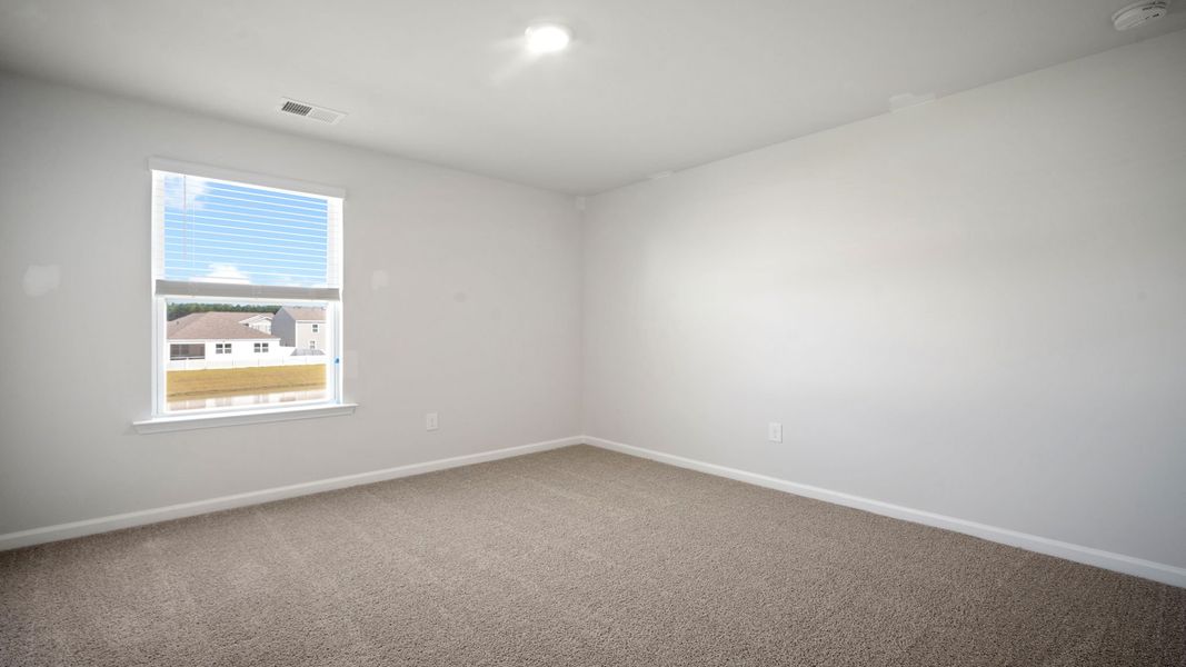 Spacious, unfurnished interior of a new home in Fernhill Farms, Statesboro (Image 18). Spacious, unfurnished interior of a new home in Fernhill Farms, Statesboro (Image 18).