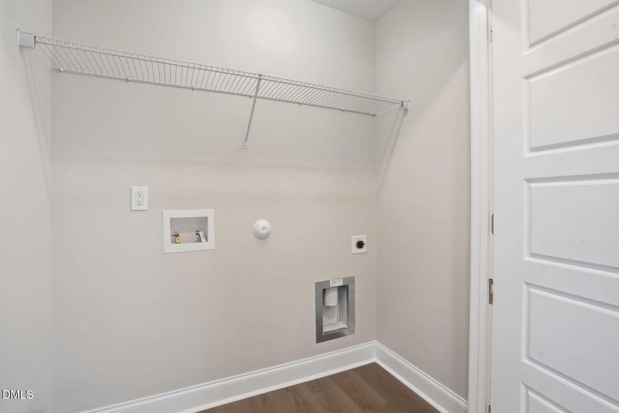 18-web-or-mls-248 Rae St-54