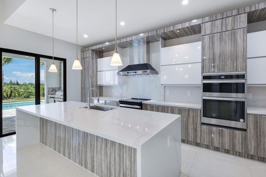 Furnished interior view inside a new home in , Cape Coral (Image 11).