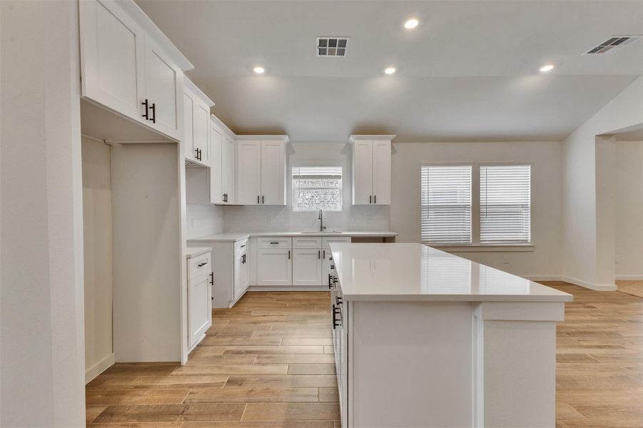 Furnished interior view inside a new home in , Angleton (Image 7).