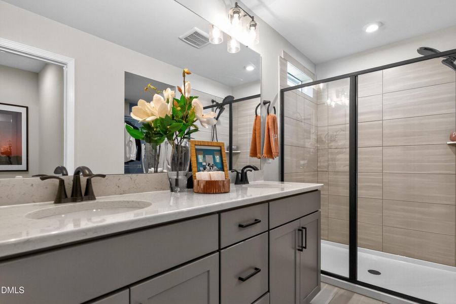 virtual-tour-151609-photo-17574554684374