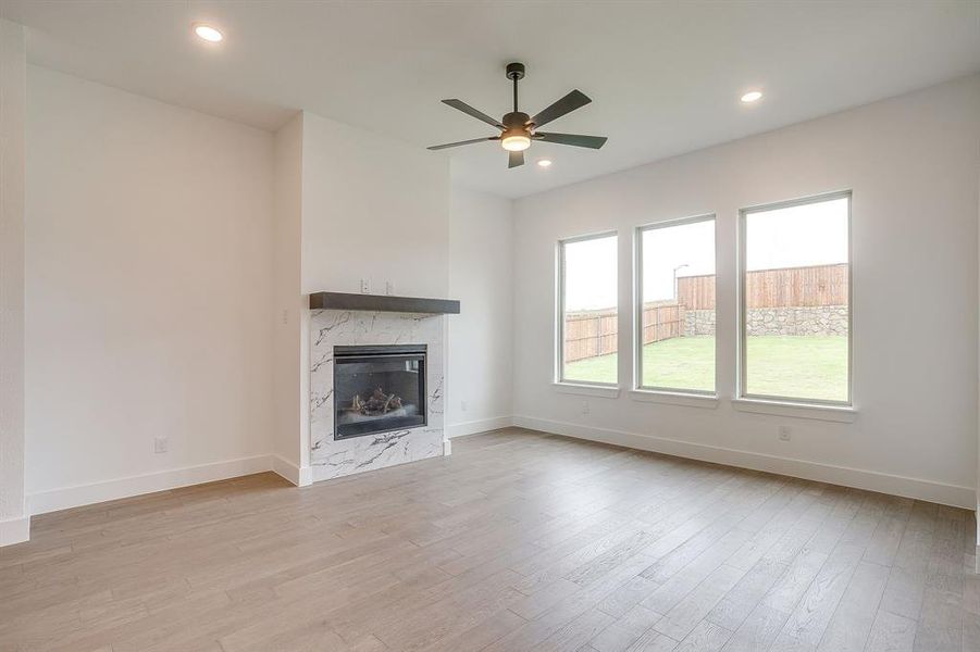 Spacious, unfurnished interior of a new home in Talon Hills, Fort Worth (Image 28).