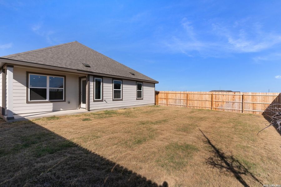 Exterior details and patio area of a home in Westridge, San Antonio (Image 17).