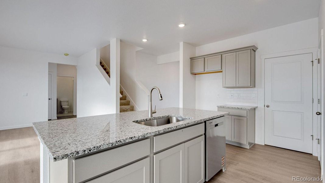 Furnished interior view inside a new home in Settlers Crossing, Commerce City (Image 4).