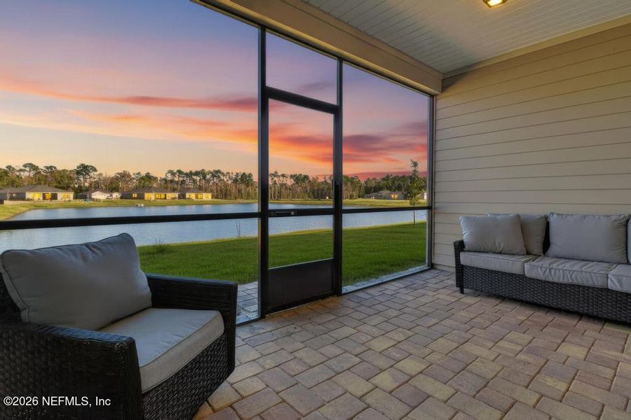 Exterior details and patio area of a home in Seaton Creek, Jacksonville (Image 24).