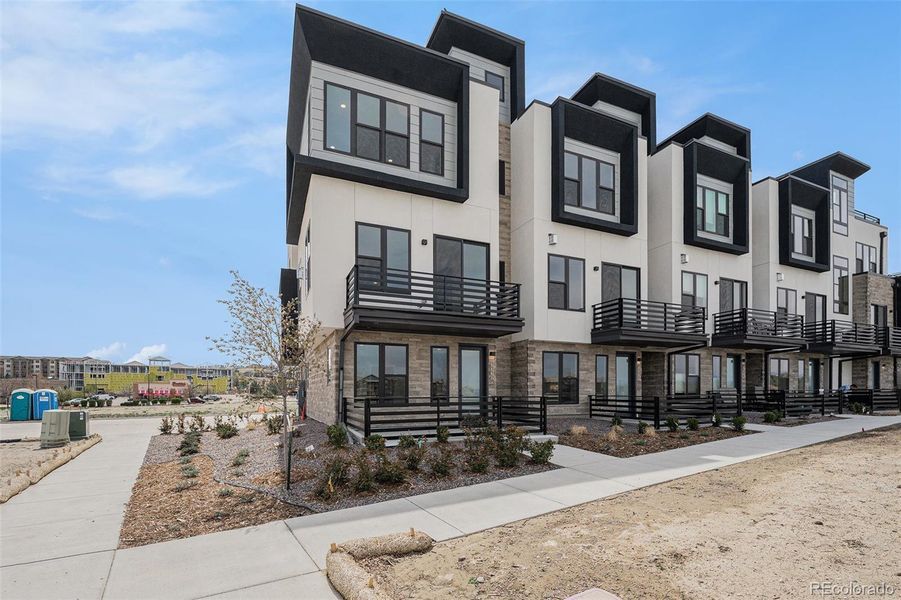 Front exterior of a new home in Montmere at Autrey Shores, Superior, CO, highlighting curb appeal (Image 2). Front exterior of a new home in Montmere at Autrey Shores, Superior, CO, highlighting curb appeal (Image 2).