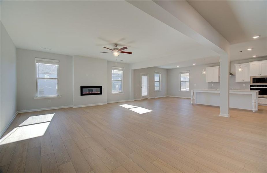 Spacious, unfurnished interior of a new home in Adagio, Dacula (Image 33).
