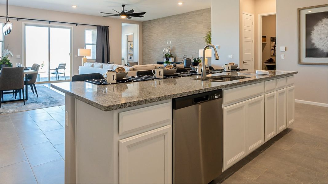 Heartland Gladden Farms Tortolita kitchen Heartland Gladden Farms Tortolita kitchen