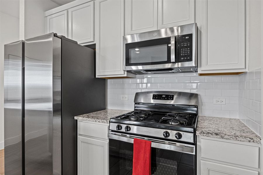 Furnished interior view inside a new home in , Georgetown (Image 7).