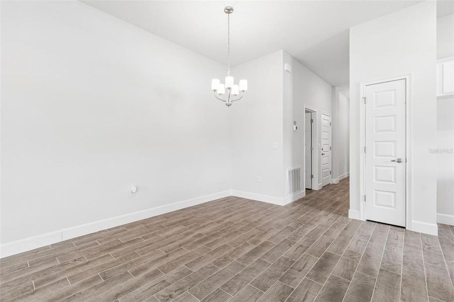 Spacious, unfurnished interior of a new home in Abbey Glen, Dade City (Image 62).