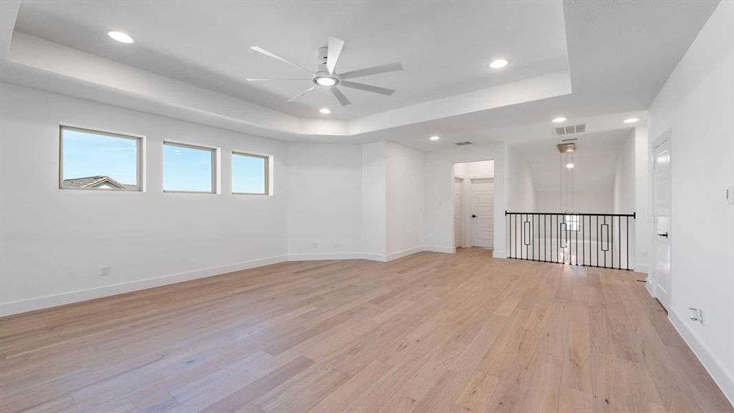 Spacious, unfurnished interior of a new home in Fields 50', Frisco (Image 22). Spacious, unfurnished interior of a new home in Fields 50', Frisco (Image 22).
