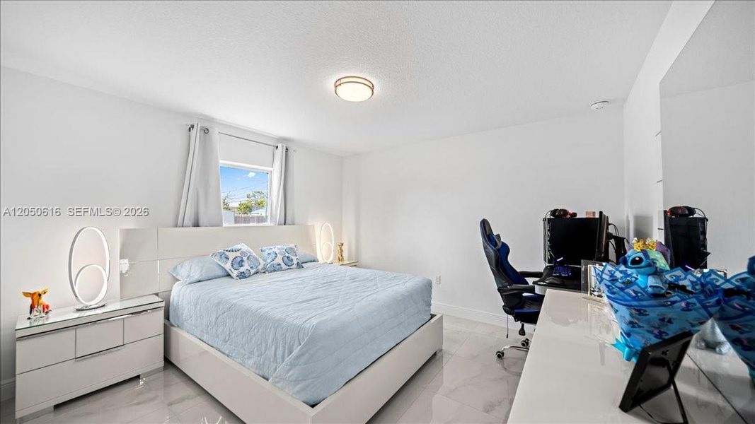 Furnished interior view inside a new home in , West Palm Beach (Image 5).