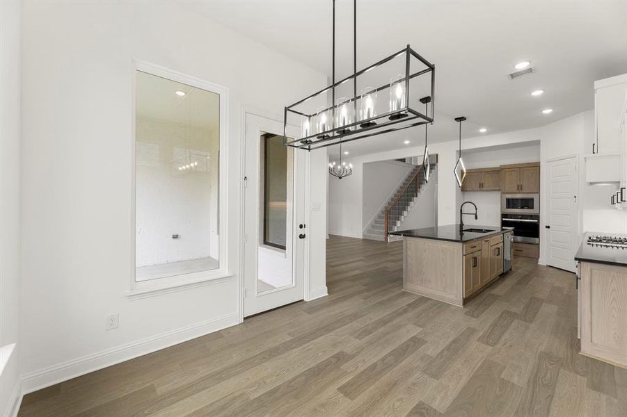 15. 1716 Hillside - Dining (2)