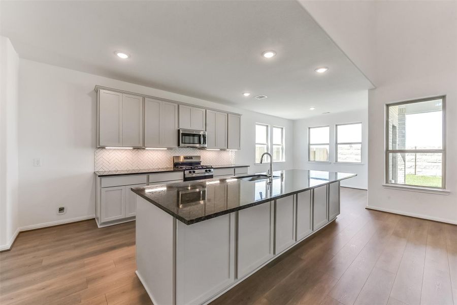 Furnished interior view inside a new home in River Ranch Meadows, Dayton (Image 15).