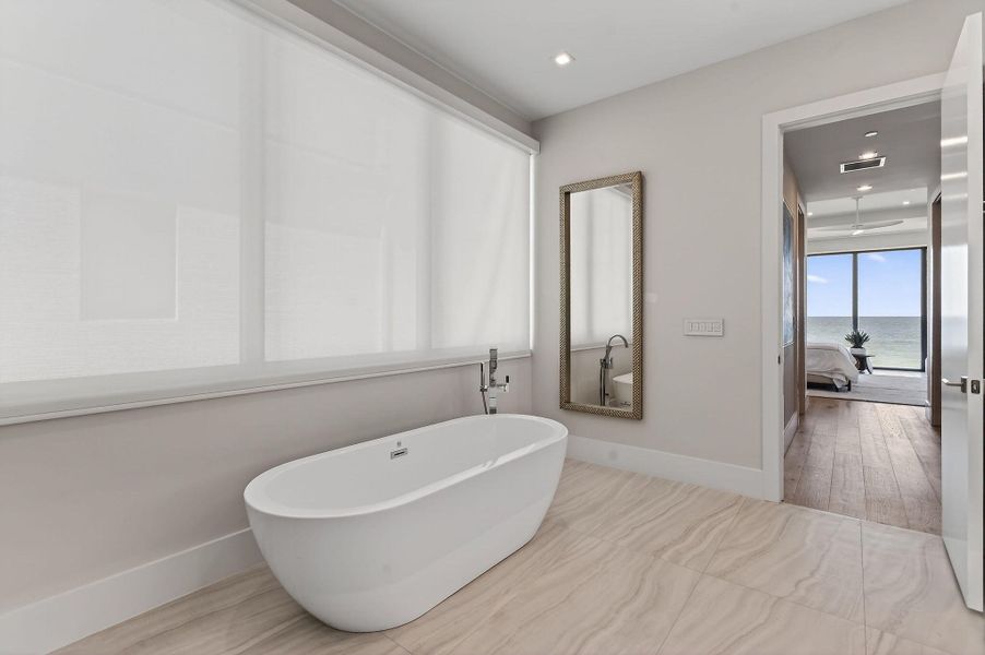 4360DiamondShoresWay(96)