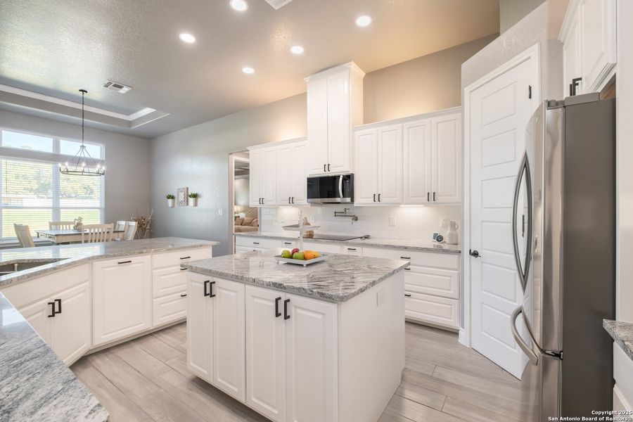 Furnished interior view inside a new home in , La Vernia (Image 35). Furnished interior view inside a new home in , La Vernia (Image 35).