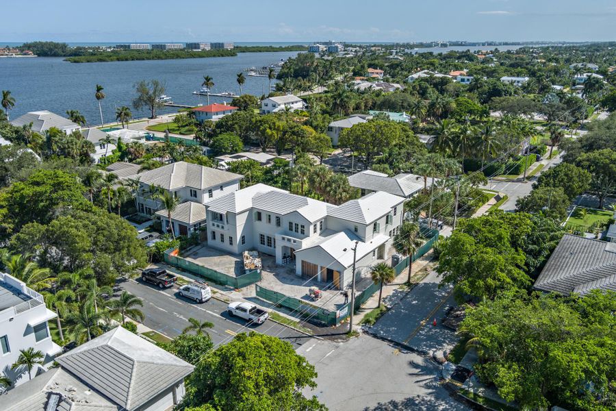 Image 6 of a home in .