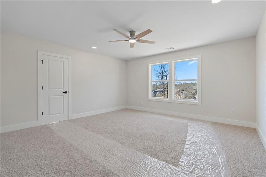 Spacious, unfurnished interior of a new home in , Stockbridge (Image 44). Spacious, unfurnished interior of a new home in , Stockbridge (Image 44).