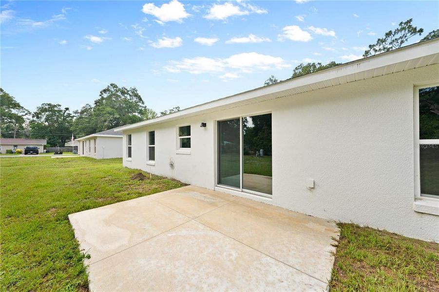 Exterior details and patio area of a home in , Ocala (Image 23).