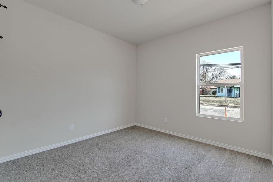 Spacious, unfurnished interior of a new home in , Fort Worth (Image 20).