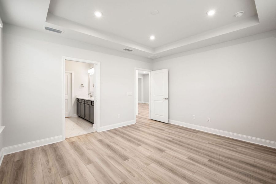 Spacious, unfurnished interior of a new home in Del Webb Savannah at Heartwood, Richmond Hill (Image 34). Spacious, unfurnished interior of a new home in Del Webb Savannah at Heartwood, Richmond Hill (Image 34).