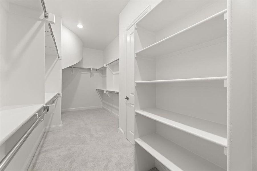 2201 Stratford  Closet