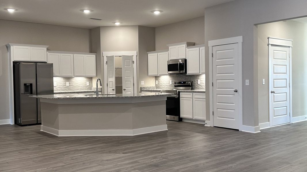 Furnished interior view inside a new home in Veterans Cove, Murfreesboro (Image 14).