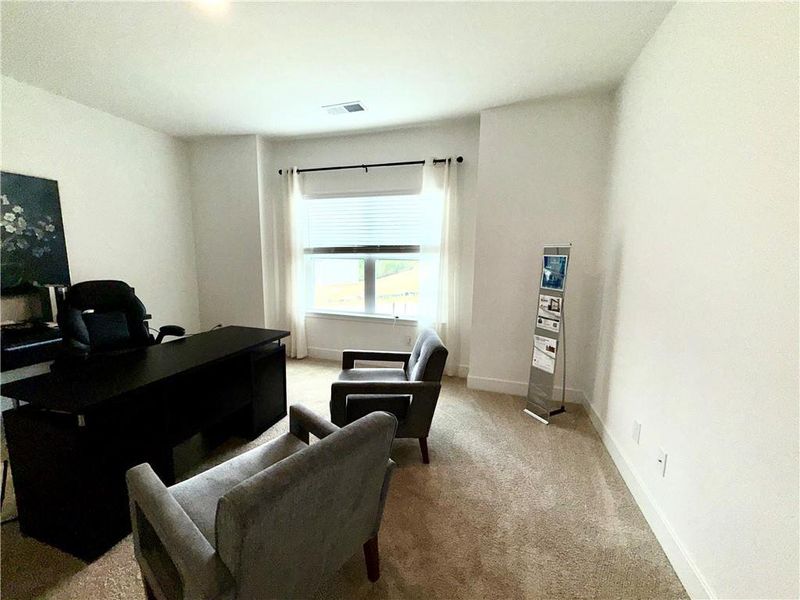 Furnished interior view inside a new home in Thunder Ridge, Dawsonville (Image 29).