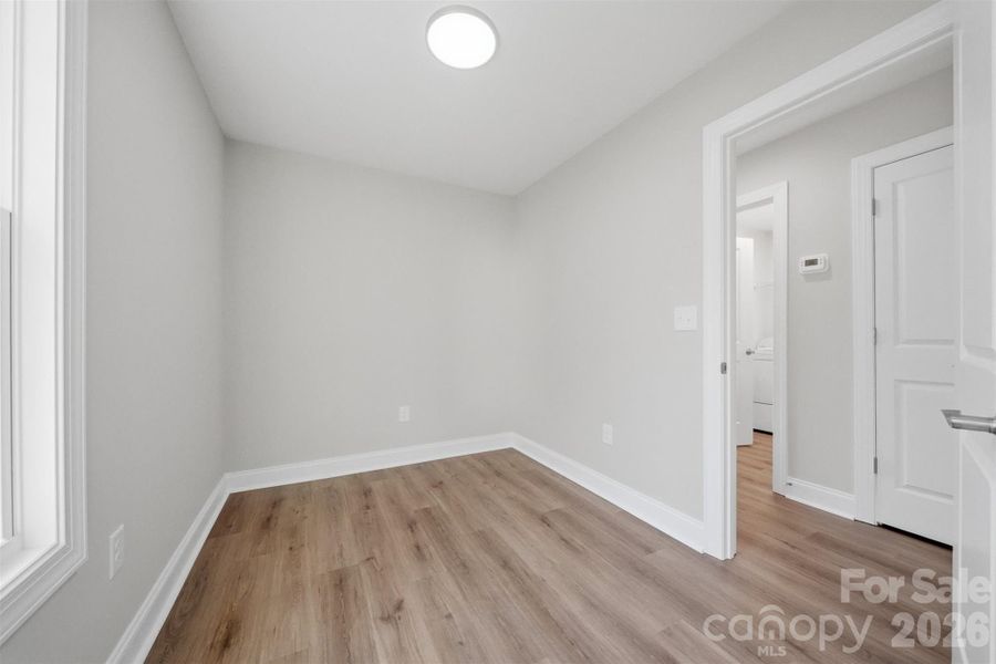 Spacious, unfurnished interior of a new home in , Hickory (Image 30).