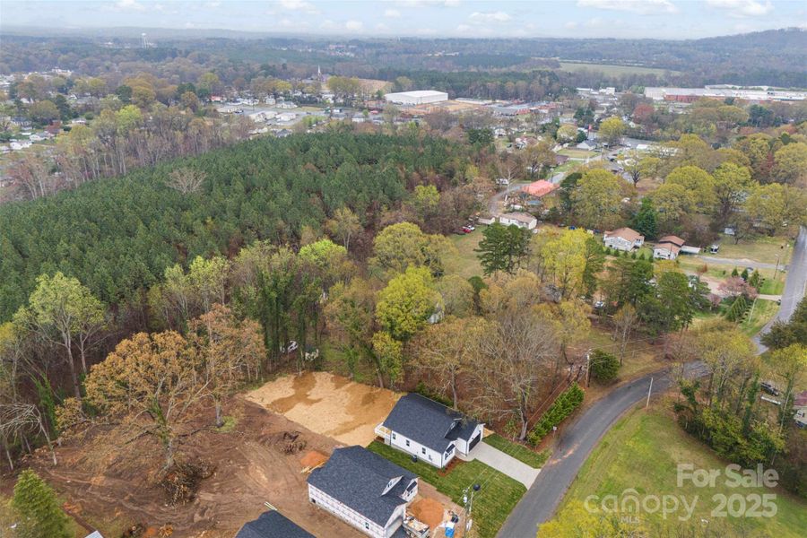 Image 29 of a home in .