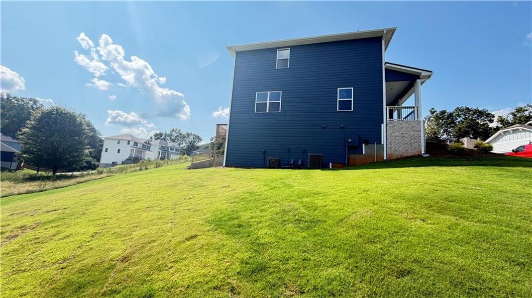 Exterior details and patio area of a home in Habersham Meadows, Demorest (Image 3).