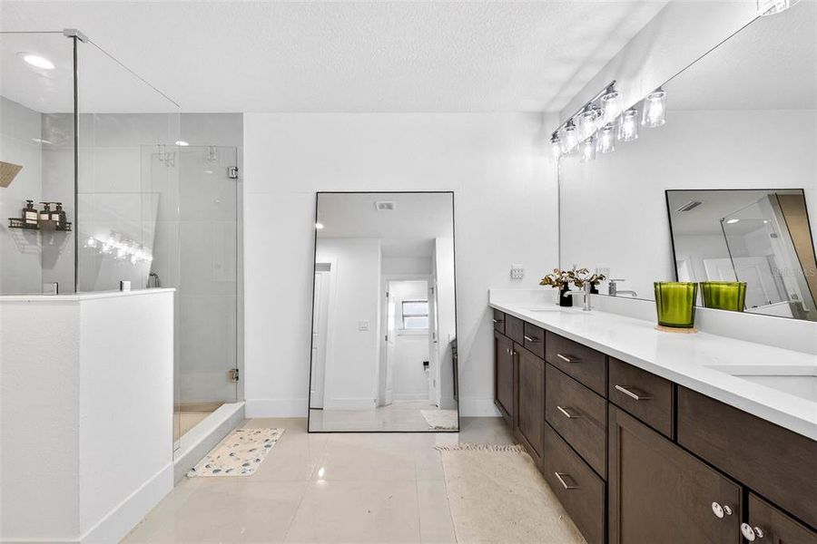 Furnished interior view inside a new home in Clearfield Crossings, Tampa (Image 37).