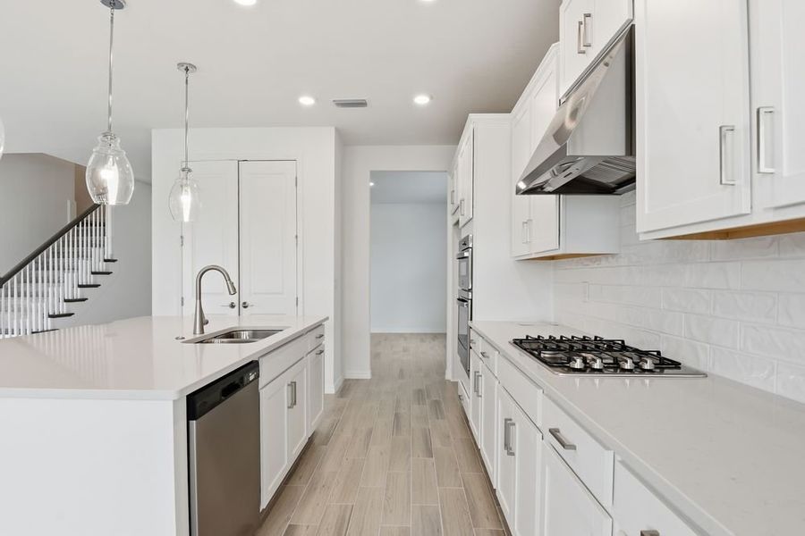 Representative furnished interior of a home built from the Barbados by Taylor Morrison in Ardisia Park, New Smyrna Beach (Image 8).