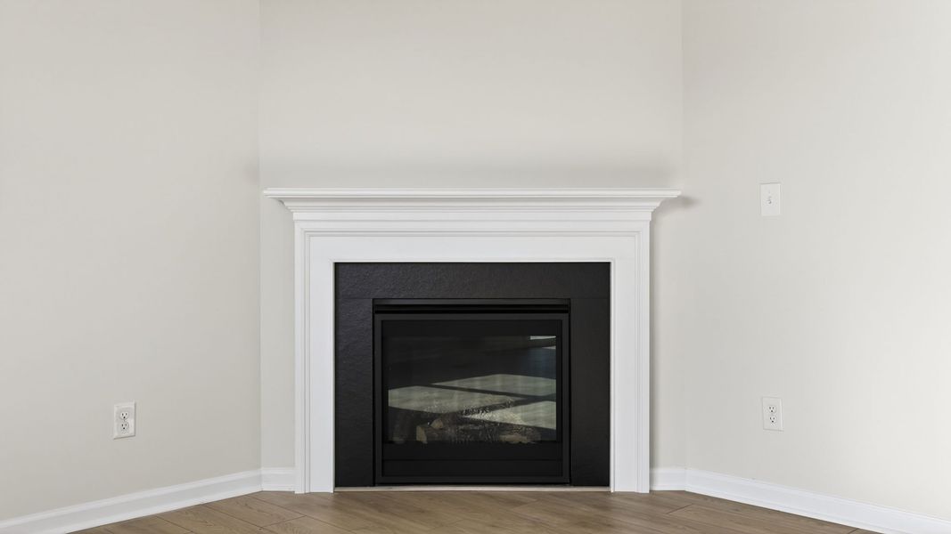 Spacious, unfurnished interior of a new home in Durbin Meadows Traditions, Fountain Inn (Image 21).