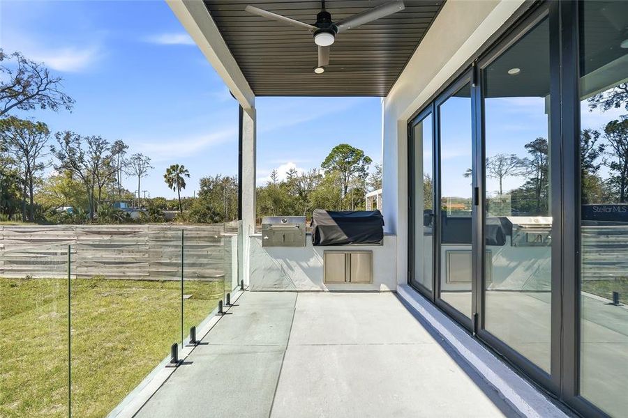 Exterior details and patio area of a home in , Tampa (Image 33).