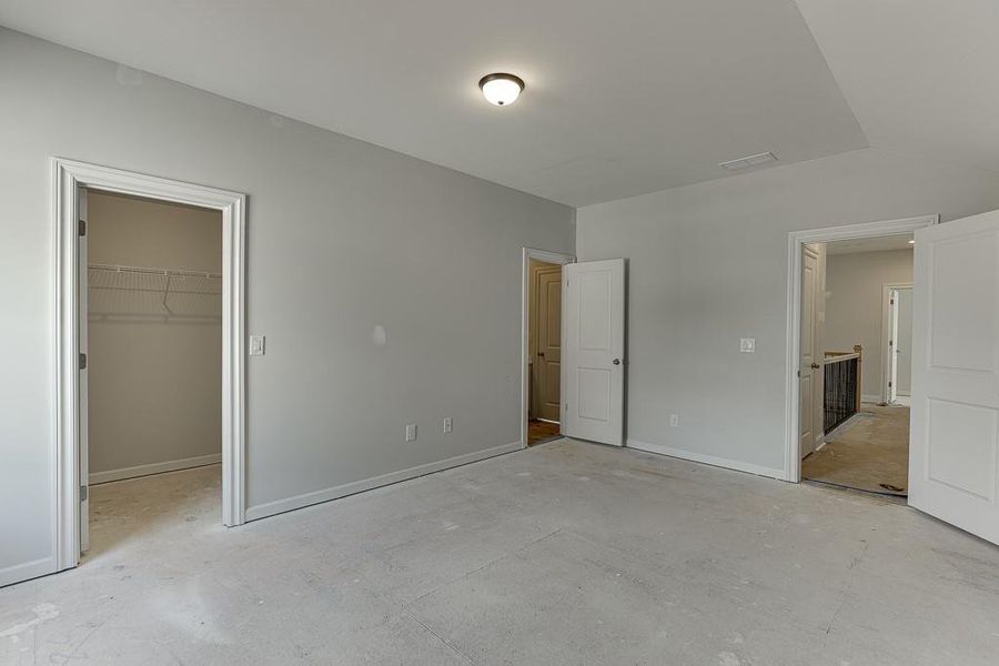 Spacious, unfurnished interior of a new home in , Buford (Image 35).