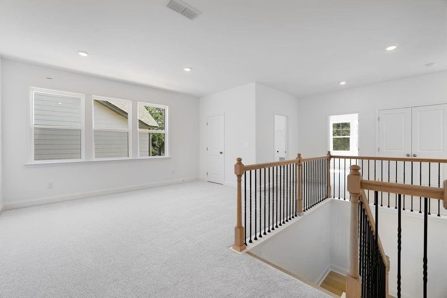 Spacious, unfurnished interior of a new home in Oakmead, Buford (Image 33). Spacious, unfurnished interior of a new home in Oakmead, Buford (Image 33).