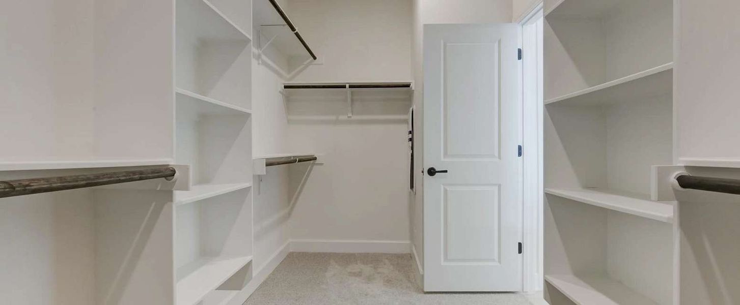 Image 20 representing the Ellington by Ashton Woods in Megan's Landing 70's, Castroville, TX.