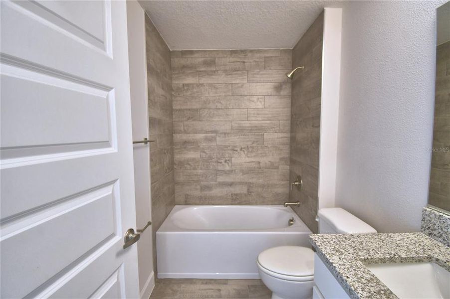 Furnished interior view inside a new home in Lake Juliana Estates, Auburndale (Image 10). Furnished interior view inside a new home in Lake Juliana Estates, Auburndale (Image 10).