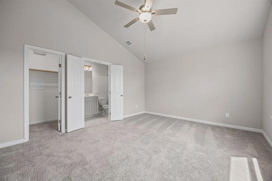 Spacious, unfurnished interior of a new home in Butler Farms, Liberty Hill (Image 15).