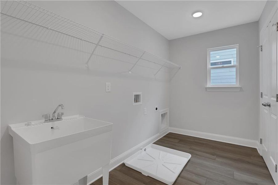 Spacious, unfurnished interior of a new home in Marble Tree, Ball Ground (Image 29).