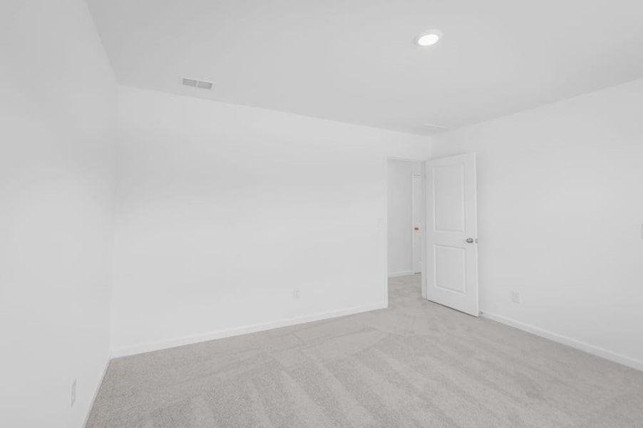 Spacious, unfurnished interior of a new home in Windance Lake, Loganville (Image 26). Spacious, unfurnished interior of a new home in Windance Lake, Loganville (Image 26).